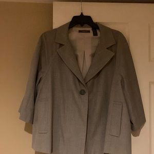 Ladies Liz Claiborne blazer, size 16W